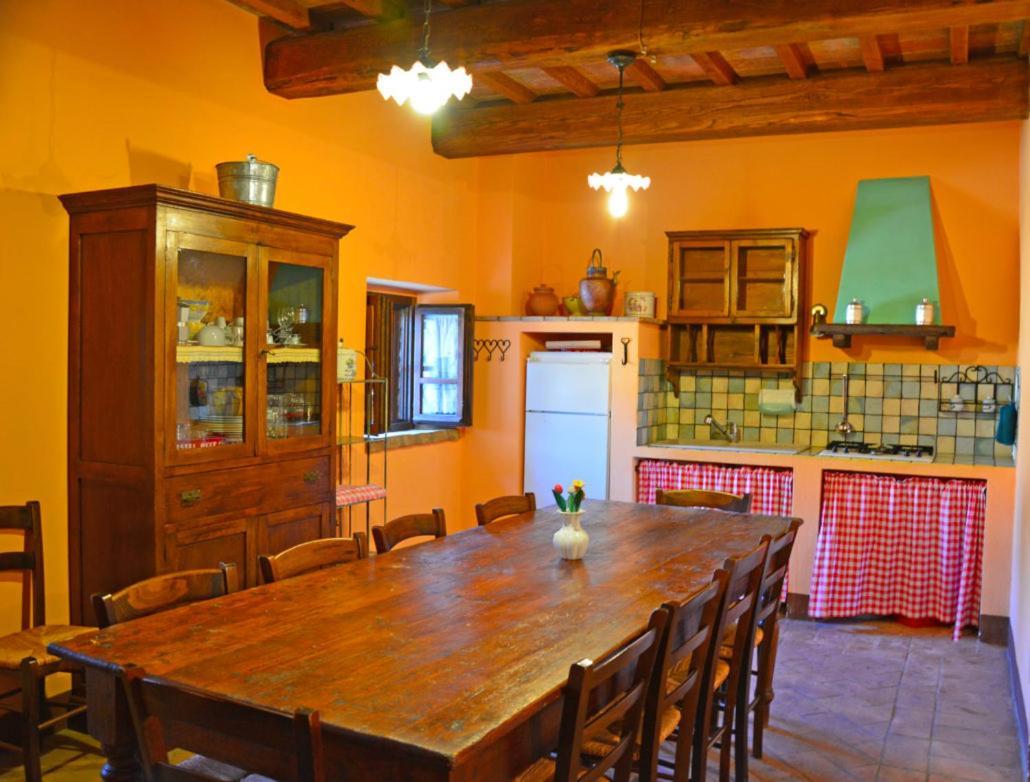 Апартаменты Casale Poggio Colpiccione Пассиньяно-суль-Тразимено Экстерьер фото